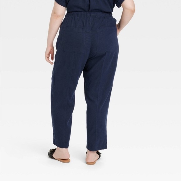 Women's High-Rise Pull-On Tapered Pants - Universal Thread™ Navy Blue 1X new - Picture 2 of 5